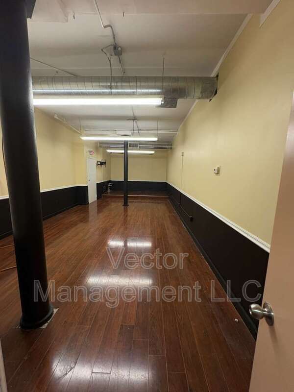 Photo - 1158 Dixwell Ave