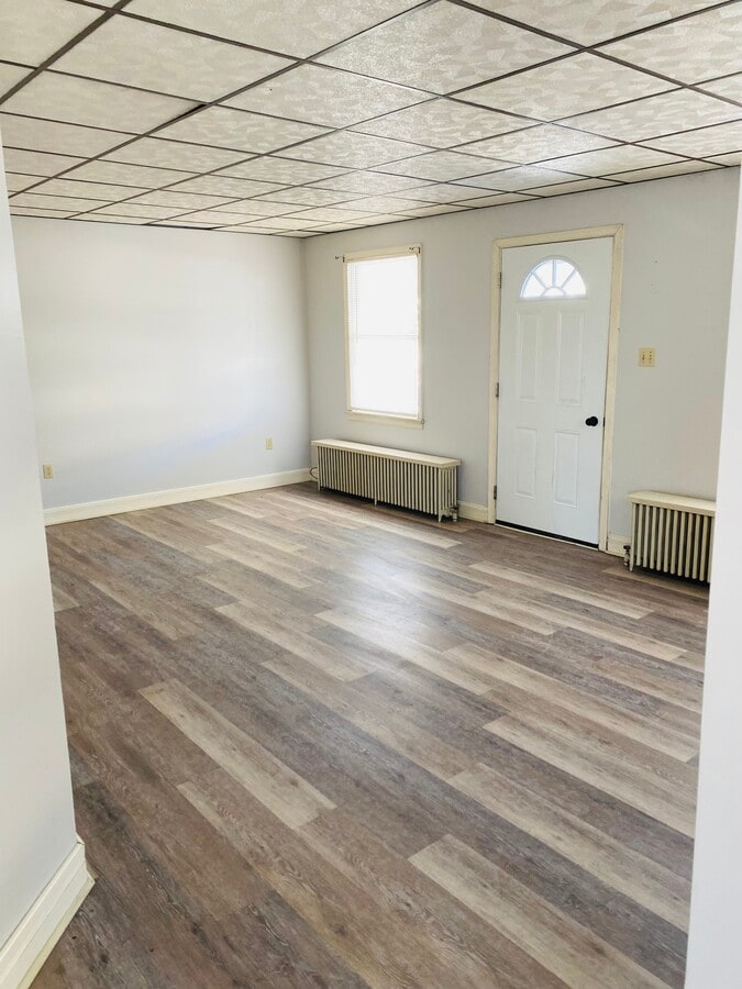 Photo - 218 Highland Ave Unidad Downstairs