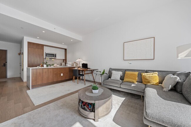 Photo - 75 Park Ln S Unit 607