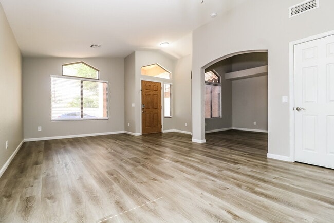 Photo - 22039 N 107th Dr
