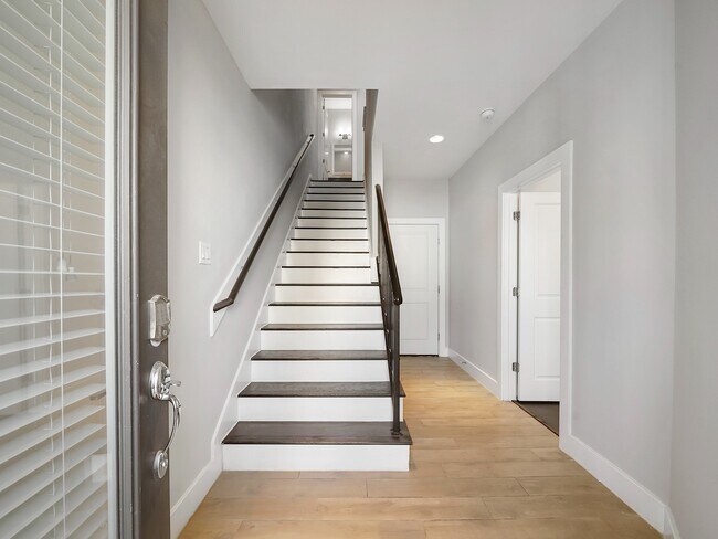 Photo - 3804 Sherman St