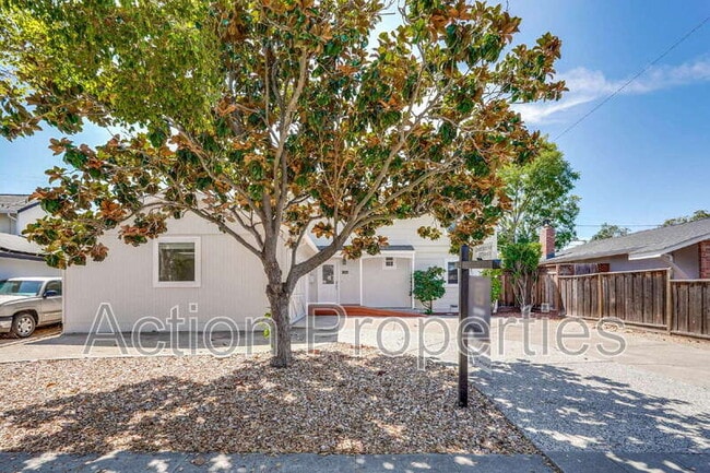 Photo - 3806 Century Dr