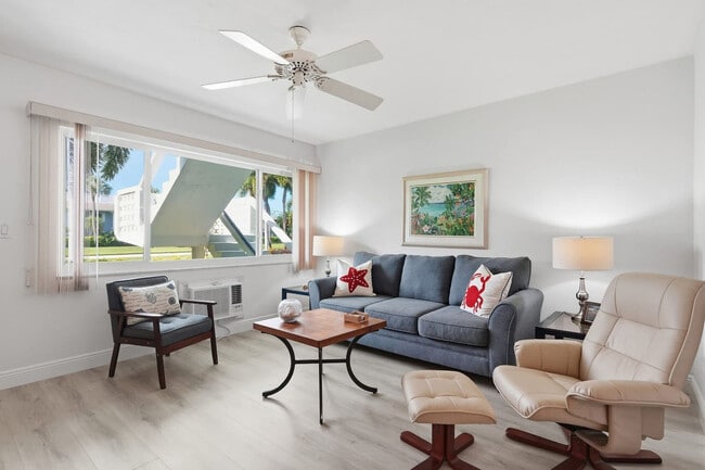 Building Photo - 421 12th Ave S Unit SI FL1-ID1605272P