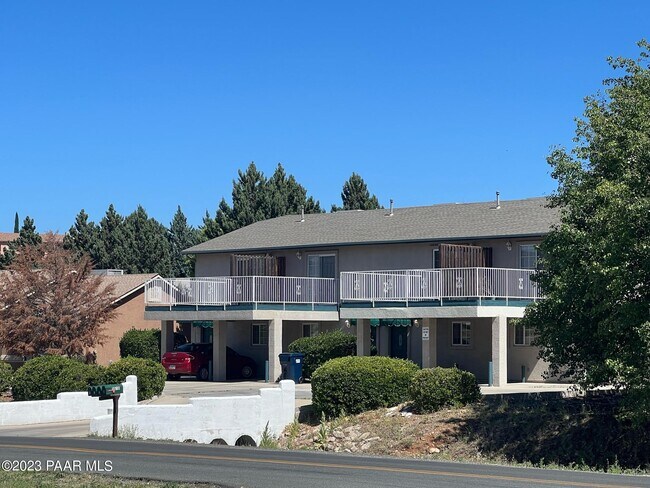 Photo - 9615 E Lakeshore Dr Apartment Unit B