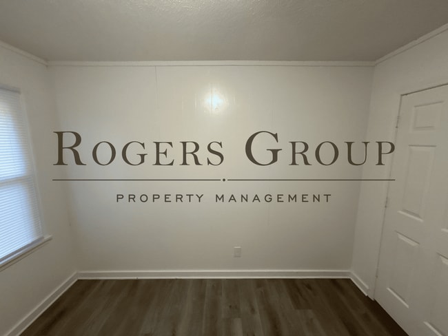 Photo - #450 - 807-809 Hughes St Duplex Unidad 809 Hughes St