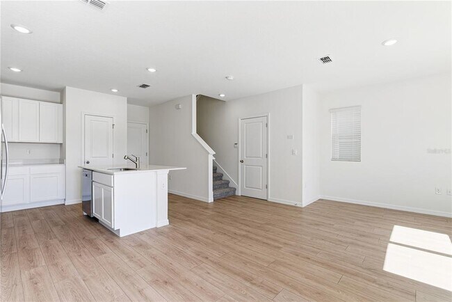 Photo - 564 Preston Cv Dr