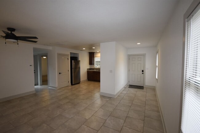 Photo - 1012 Bidwell St