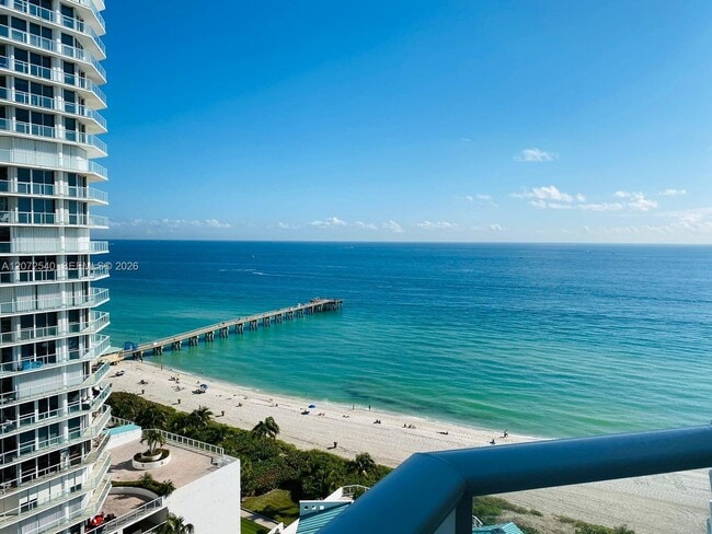 Building Photo - 16445 Collins Ave Unit 1645