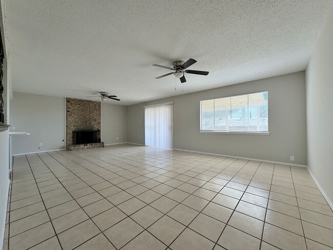 Photo - 10200 Galahad Way