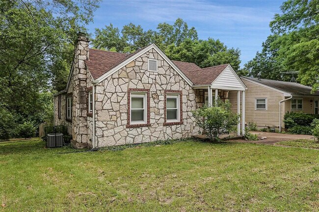 Front of the home - 806 Elsworth Pl