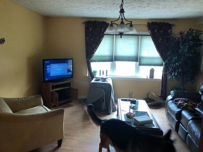11 Folsom Dr Unit 11 Folsom Drive