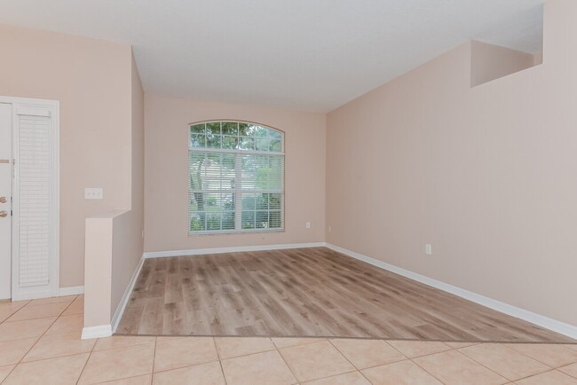 6316 Blackberry Ln
