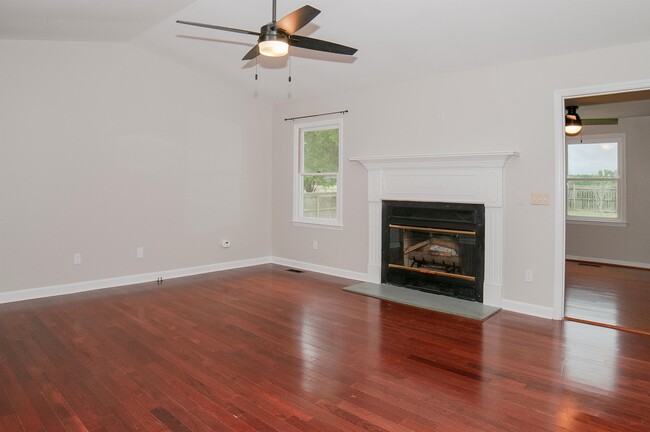 Photo - 1417 Owls Nest Rd