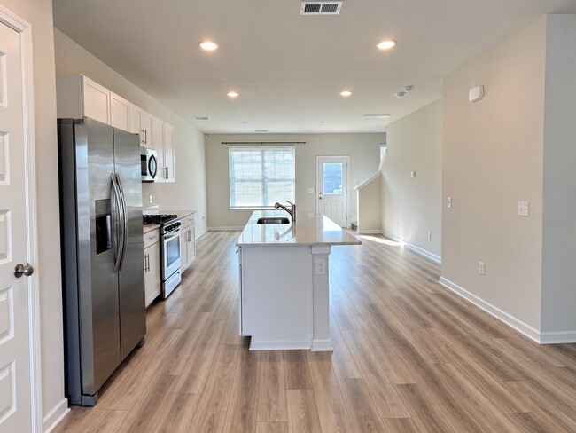 2521 Drumwright Wy