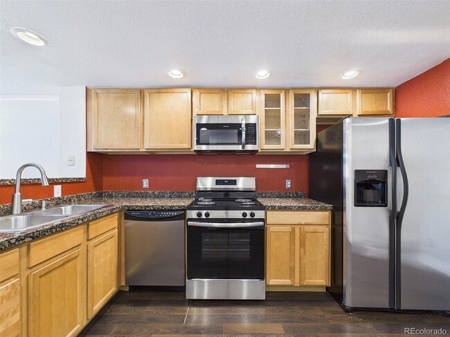 11555 W 70th Pl