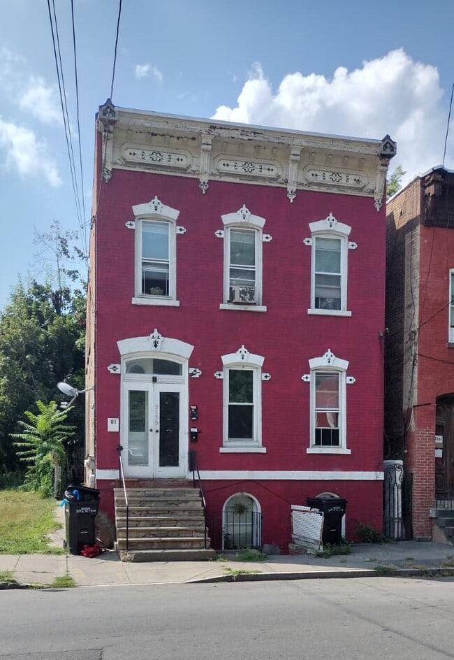 Photo - 3159 6th Ave