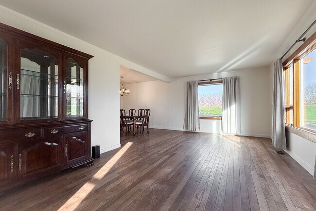 Photo - Riverfront 3-Bedroom Historical Richland Home