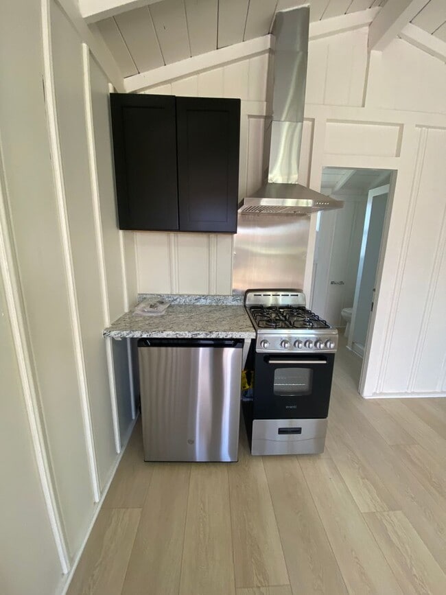 4432 Pacific Hwy Unit 23