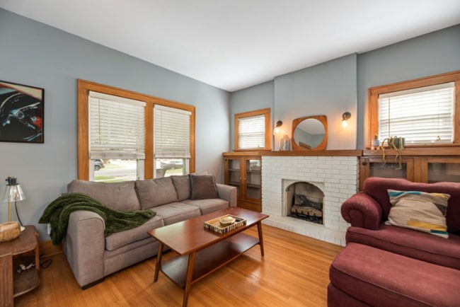 Photo - 1221 N Perry Ave