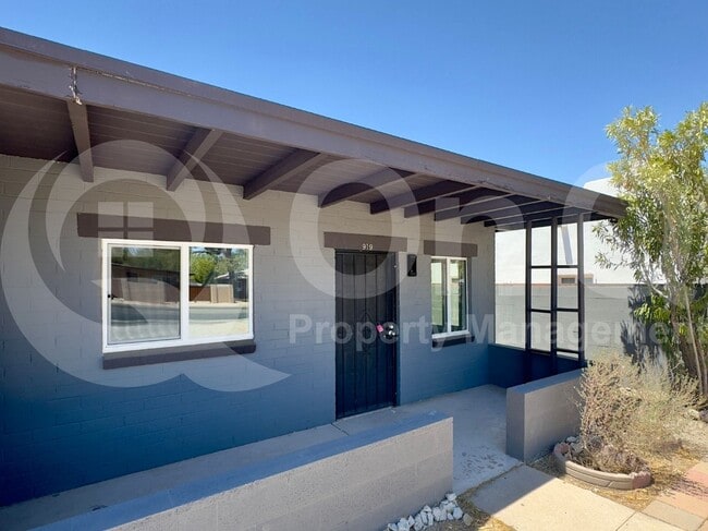 Photo - 919 N Columbus Blvd