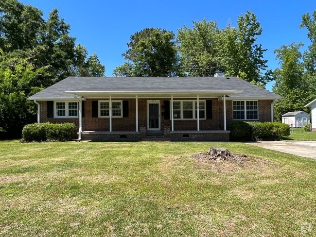 Building Photo - Great on Gardenview! Rental