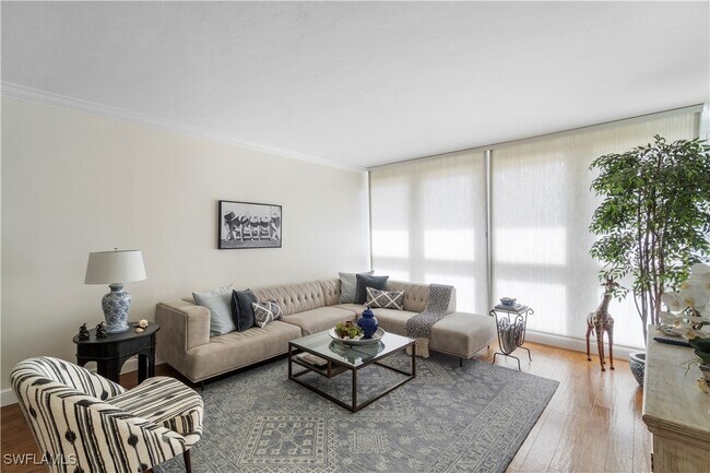 Photo - 4031 Gulf Shore Blvd N Unit 25