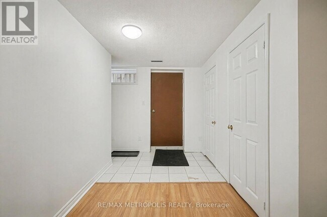 Photo - 1105 Petunia Pl