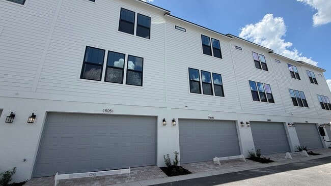 Photo - 15045 Groveside Rd