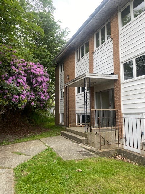 Photo - 47 Forest St Unit 10