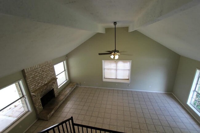 Photo - 4904 Ripple Creek Dr