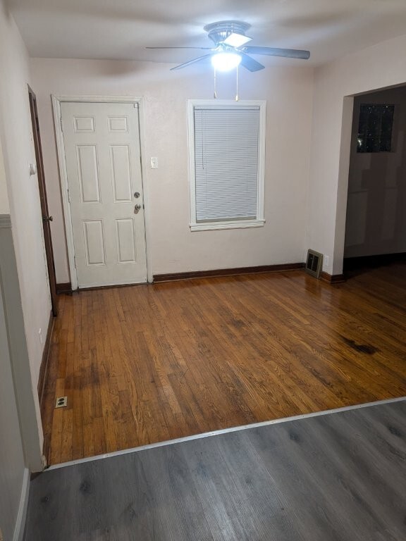 Photo - 6504 Lillian Ave