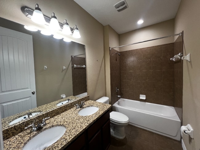 Photo - 13318 Longacre Dr