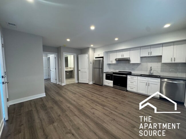 Building Photo - 1712 W Lunt Ave Unit 1
