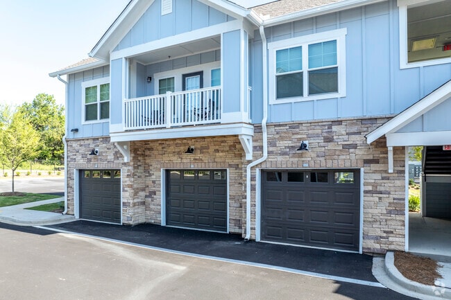 Langley Pointe