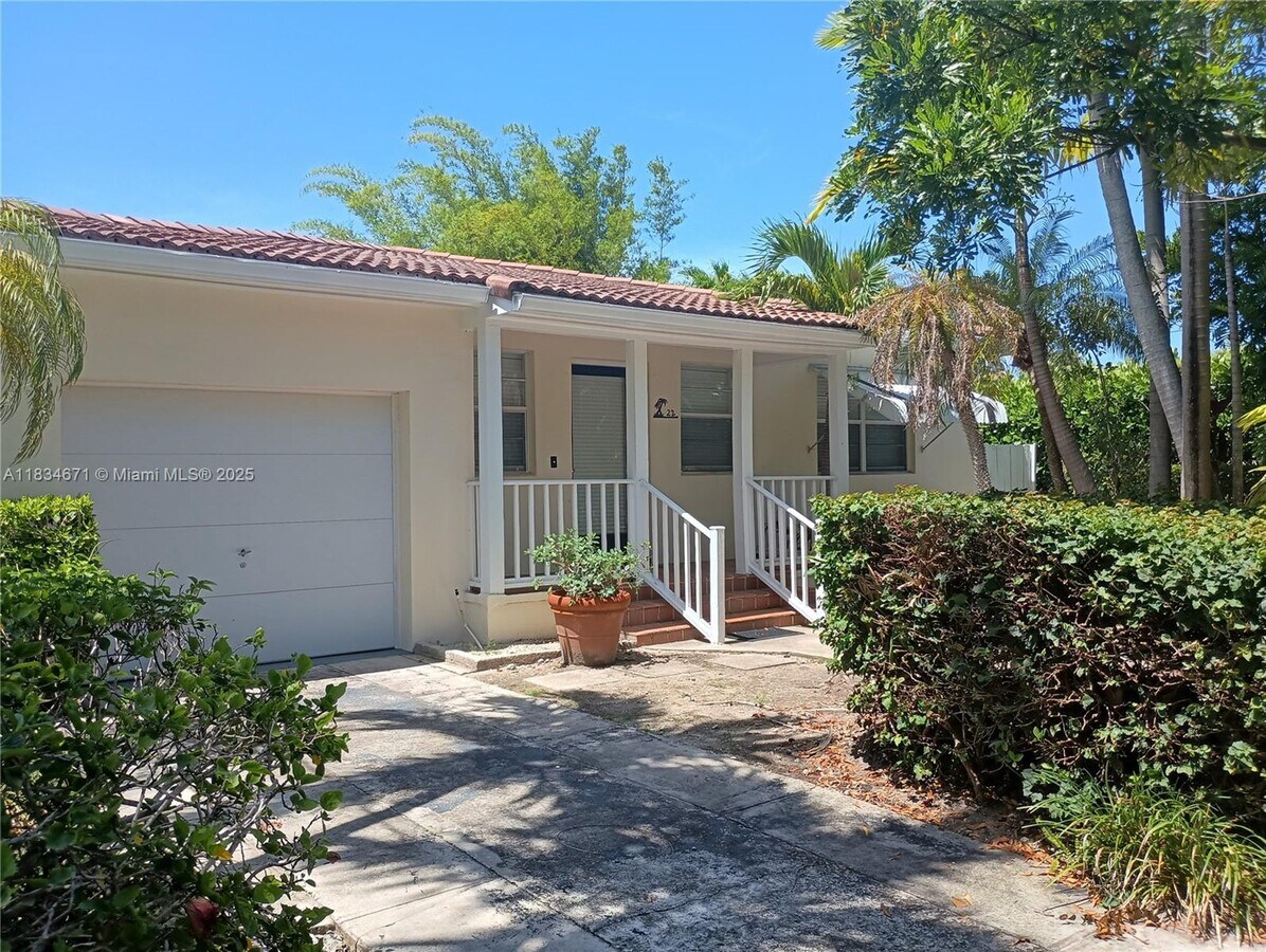 Photo - 1225 S Biscayne Point Rd