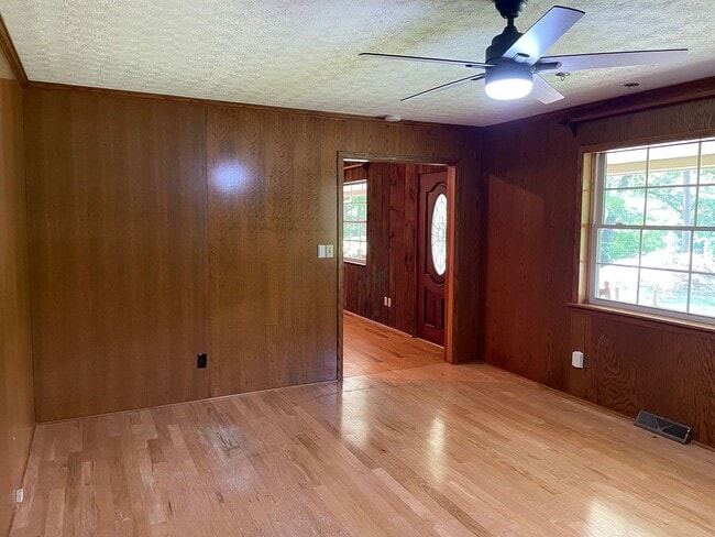 Photo - Beautiful 2 Bed, 2 Bath home located in Seagrove. (Handicap accessible)