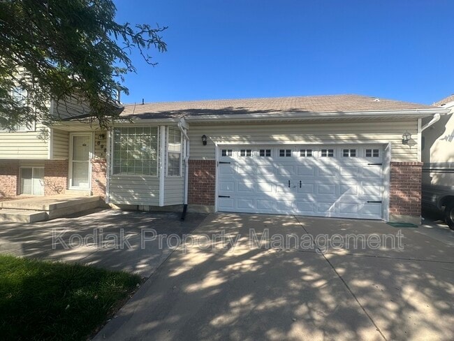 Photo - 898 W 1025 N