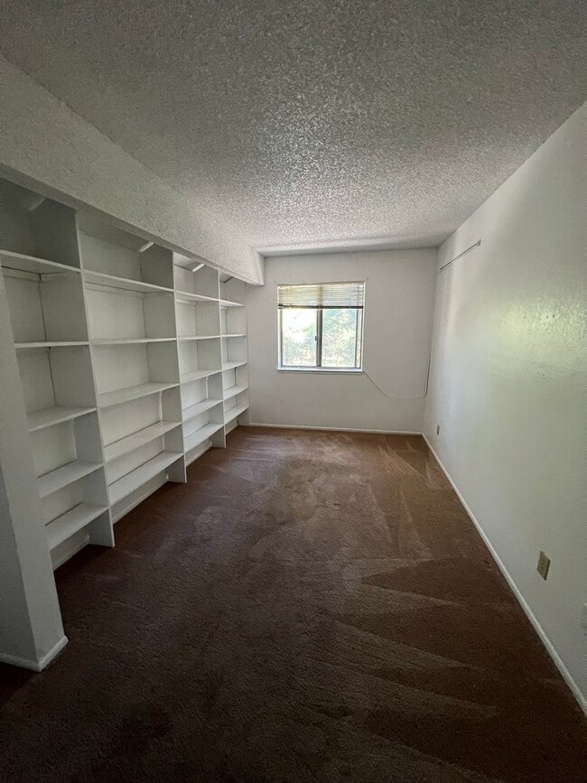 Photo - ADJACENT TO NAU: University Meadows-2 Bed/...