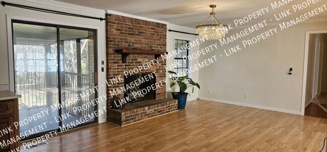 Photo - 9328 Berkshire Cir