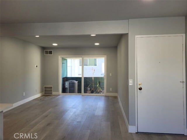 15233 Santa Gertrudes Ave Unit V104