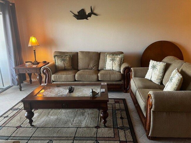 Photo - 20 Yacht Club Dr Unit 405