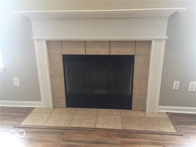 Photo - 3811 Gray Heather Ln