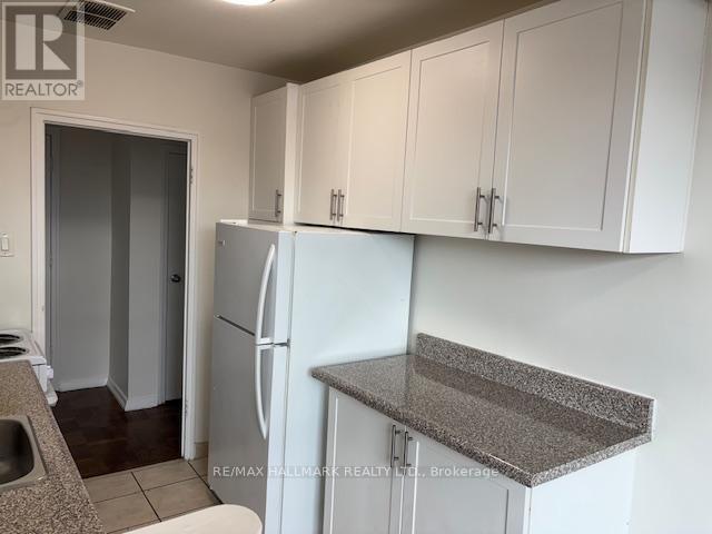 Photo - 2 Kinsdale Blvd