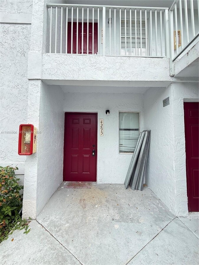 Photo - 4295 NW 114th Terrace Unit 4295