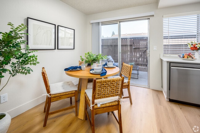 Pacific Crest Apartments