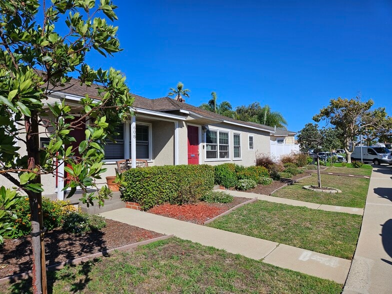 610 Pine Dr