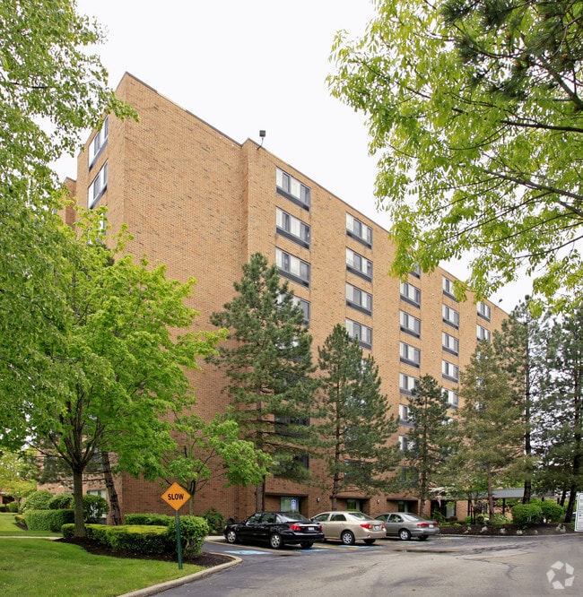 Warrensville Community Apartments - Warrensville Community Apartments