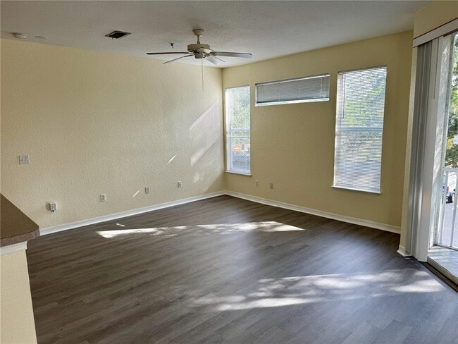 Photo - 2718 Maitland Crossing Way Unit 3202