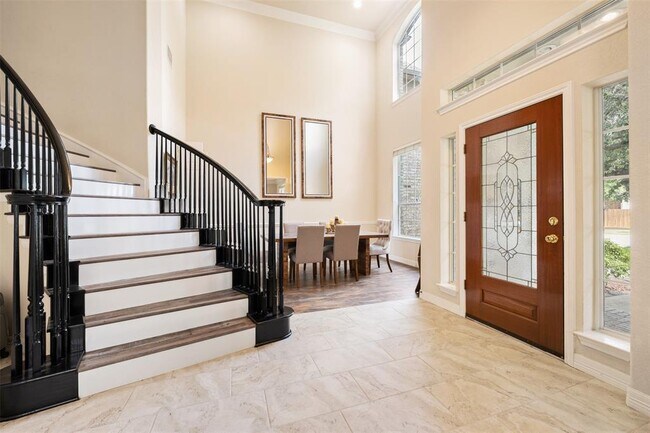 Photo - 2606 Zambia Dr