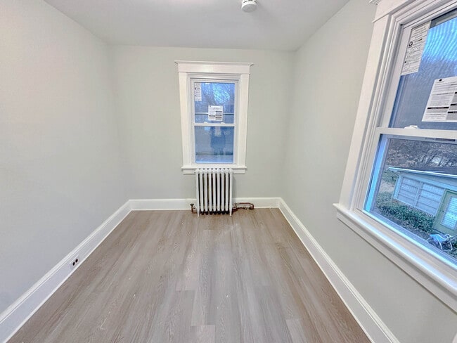 Photo - 420 W Chestnut Ave